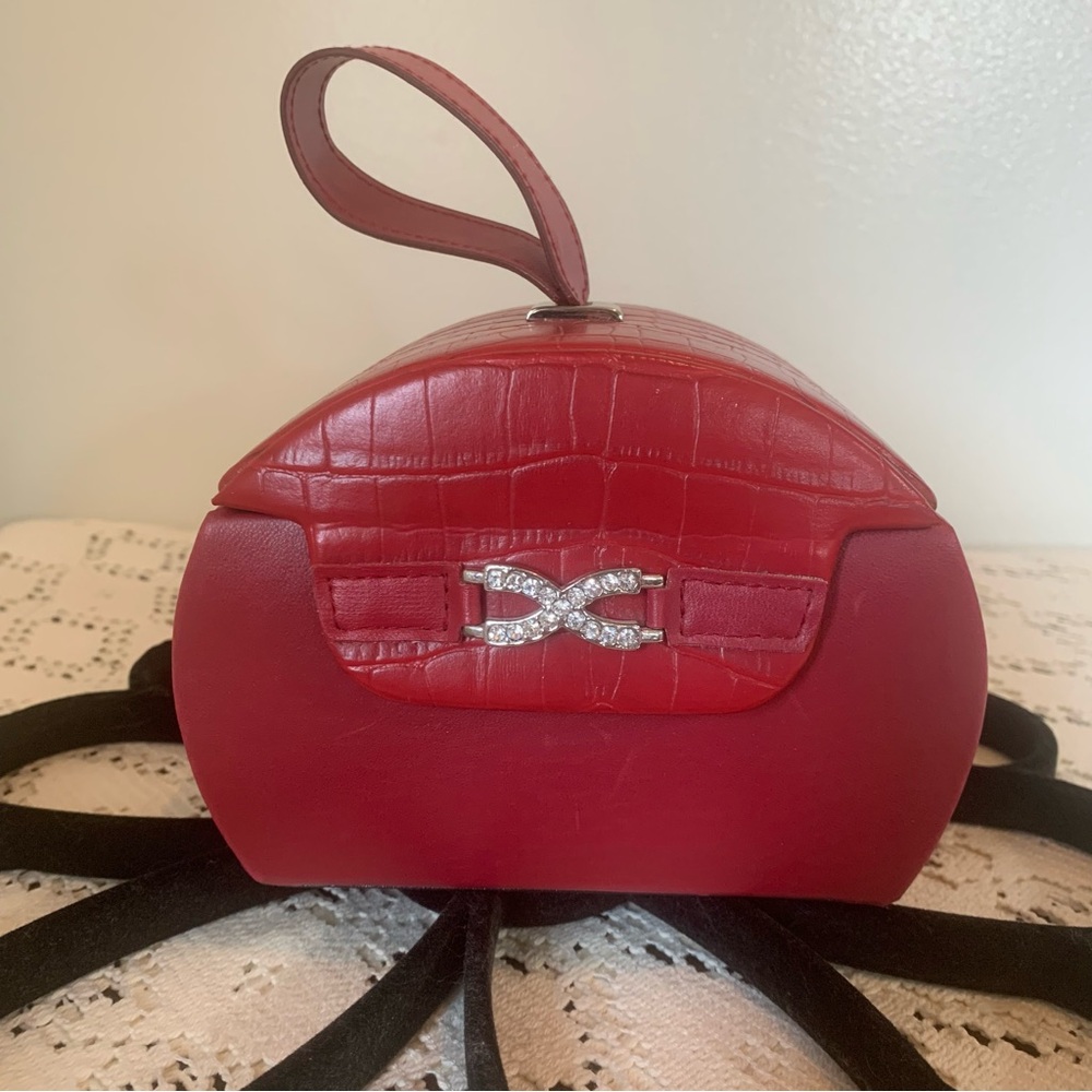 Vintage Wolf Designs Mini Bag / Jewelry Case